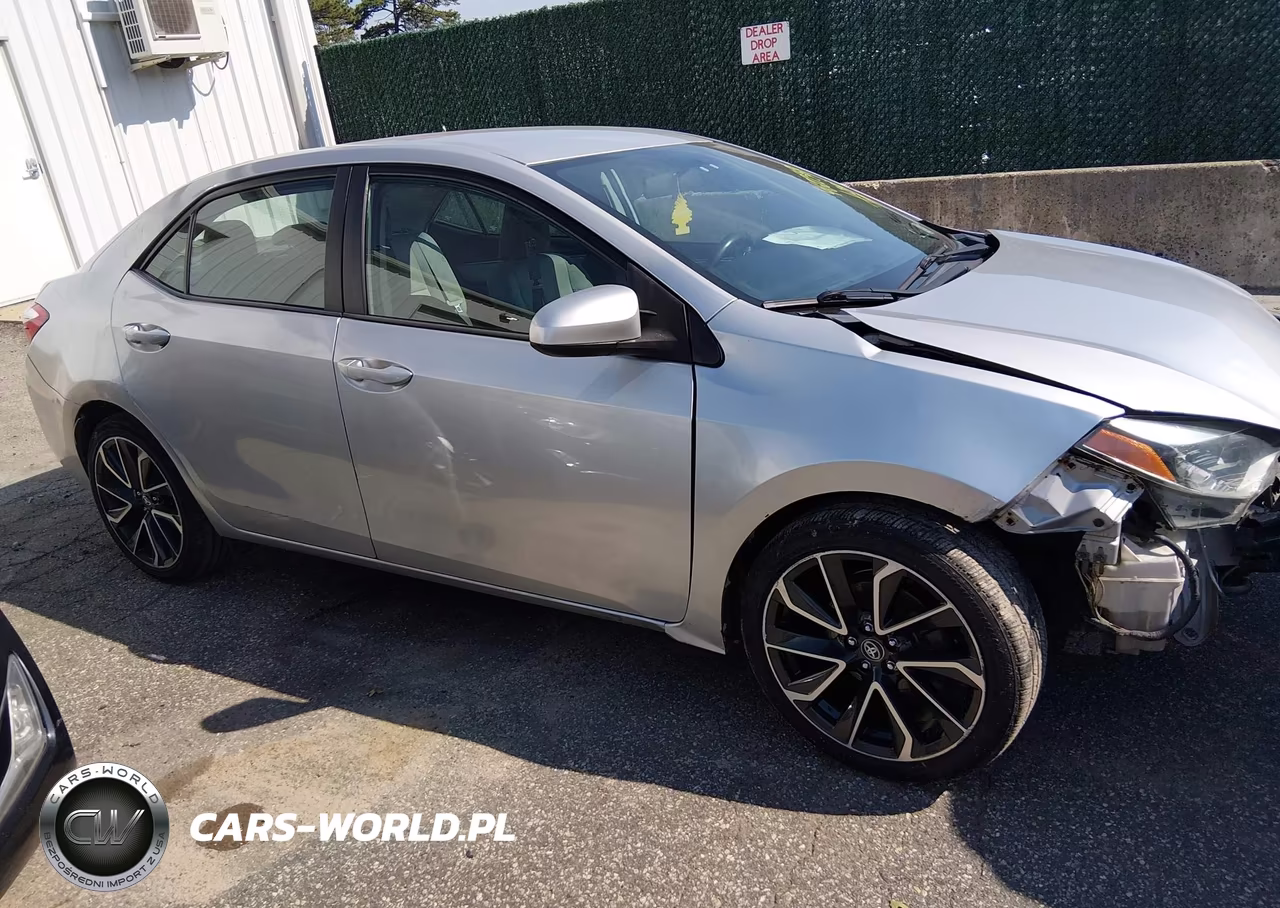 2015 Toyota Corolla Le VIN:2T1BURHE1FC381938 - 13