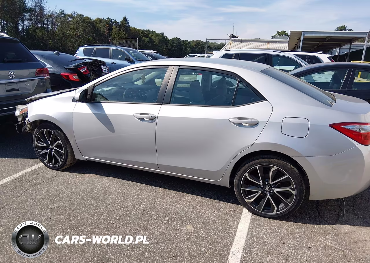 2015 Toyota Corolla Le VIN:2T1BURHE1FC381938 - 14