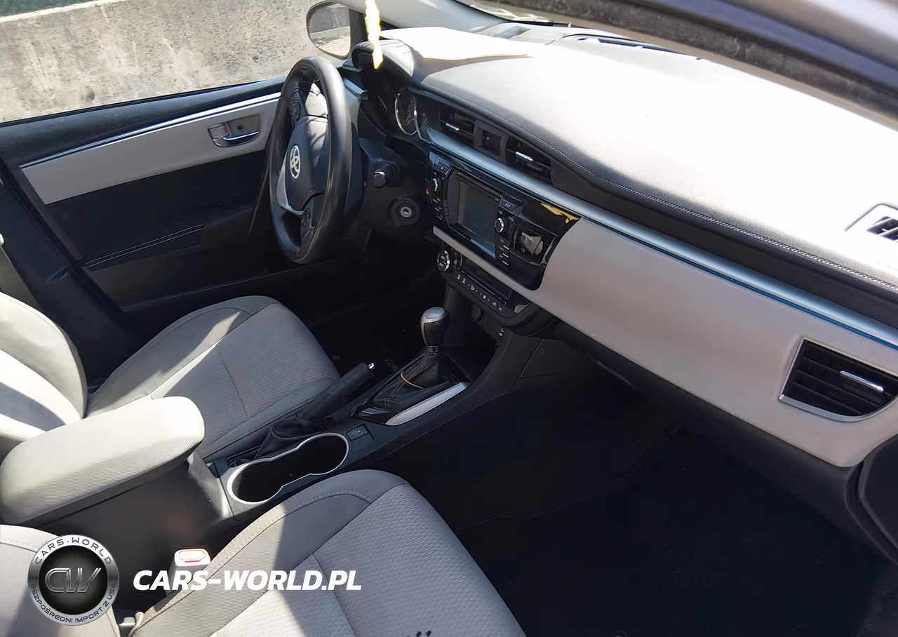 2015 Toyota Corolla Le VIN:2T1BURHE1FC381938 - 5