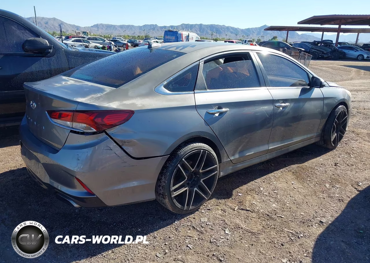 2019 Hyundai Sonata Sel VIN:5NPE34AF2KH780192 - 4