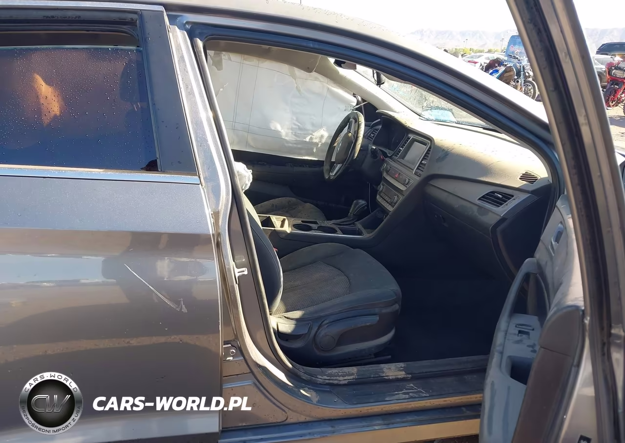 2019 Hyundai Sonata Sel VIN:5NPE34AF2KH780192 - 5