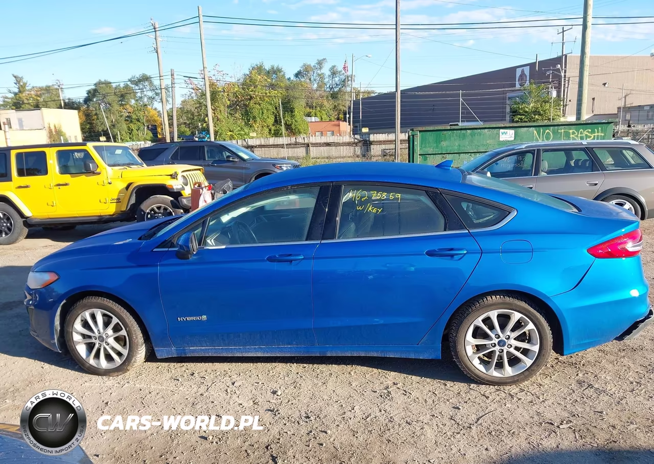 2019 Ford Fusion Se VIN:3FA6P0LU7KR197455 - 14