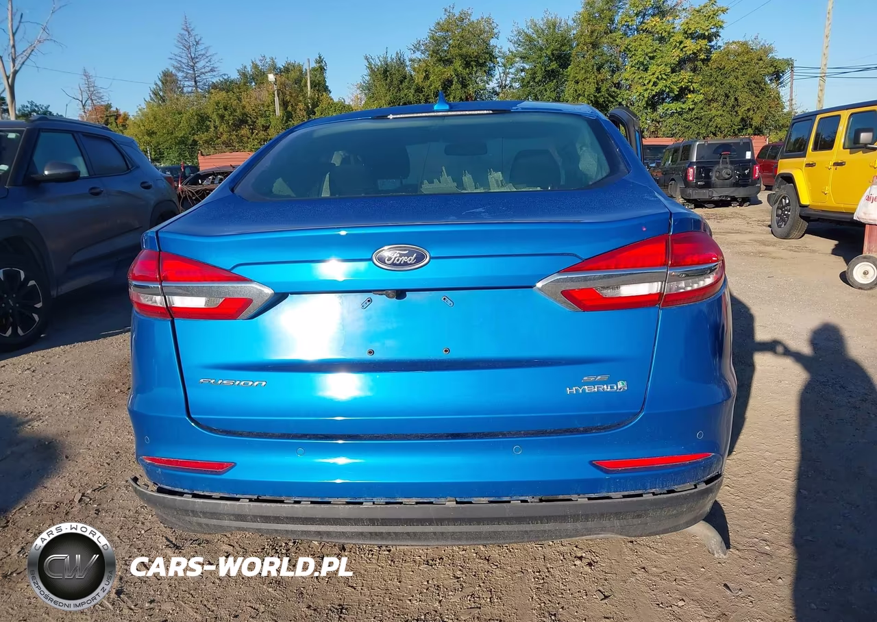 2019 Ford Fusion Se VIN:3FA6P0LU7KR197455 - 16