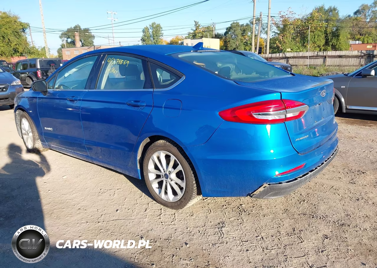 2019 Ford Fusion Se VIN:3FA6P0LU7KR197455 - 3
