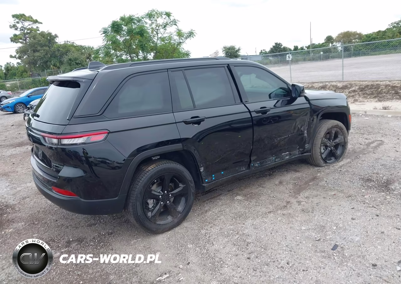 2025 Jeep Grand Cherokee Limited 4X2 VIN:1C4RJGBG4S8749833 - 4