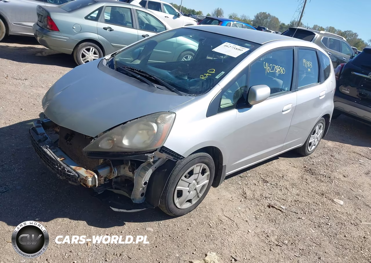 2013 Honda Fit VIN:JHMGE8H34DC073923 - 2