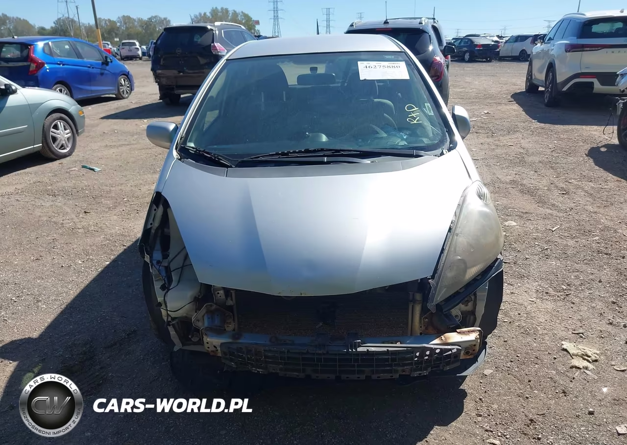 2013 Honda Fit VIN:JHMGE8H34DC073923 - 6