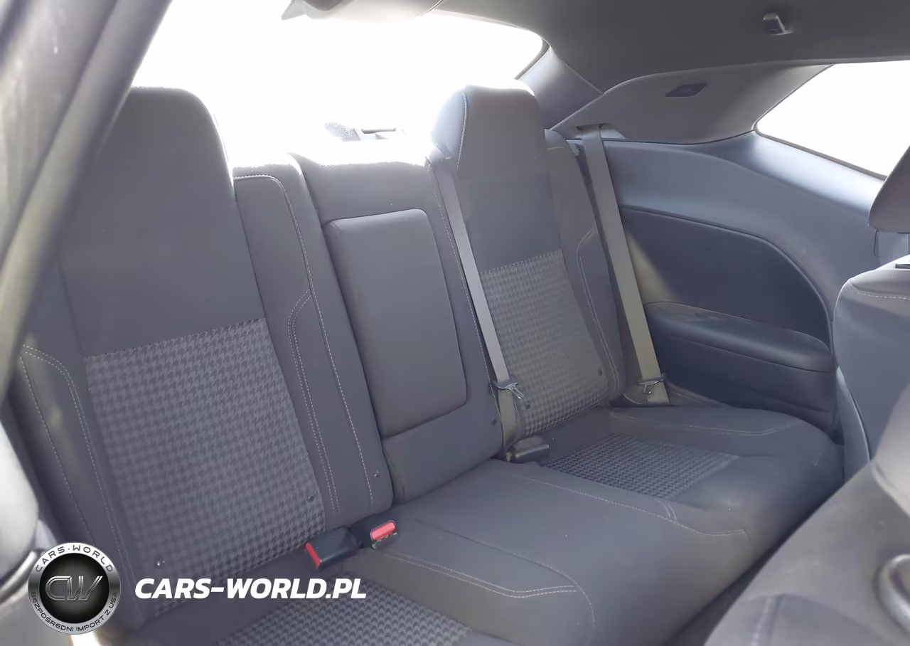 2019 Dodge Challenger Sxt Awd VIN:2C3CDZGG6KH633047 - 8