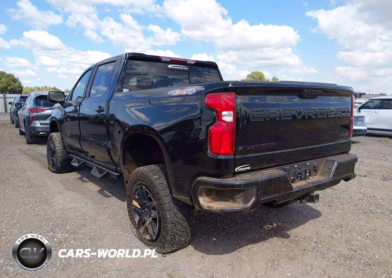 2024 Chevrolet Silverado 1500 4Wd Short Bed Rst VIN:1GCUDEEL9RZ389767 - 3