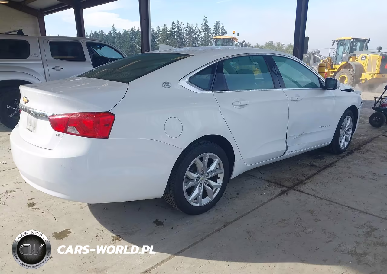 2018 Chevrolet Impala 1Lt VIN:2G1105SA3J9169209 - 4