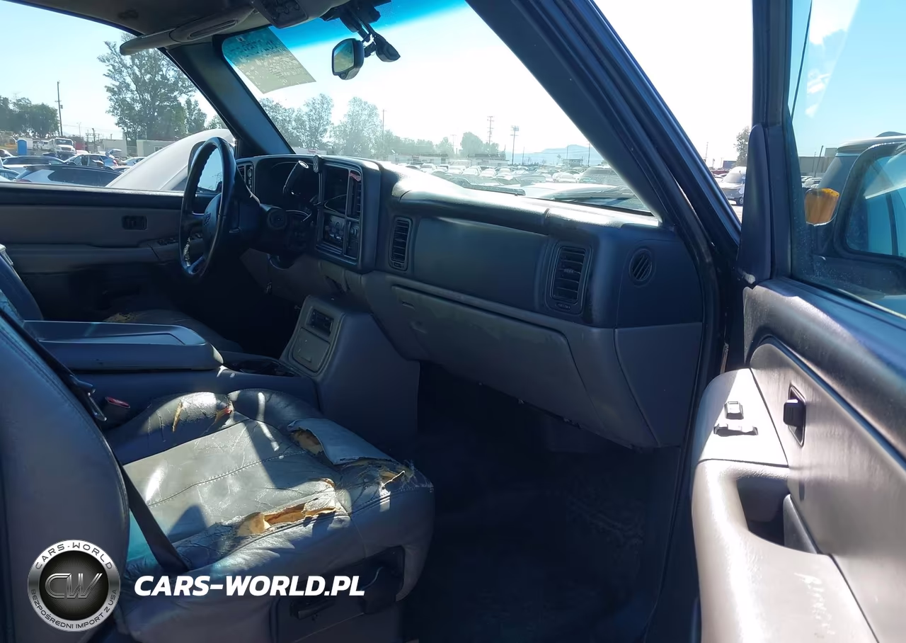 2002 Chevrolet Tahoe Z71 VIN:1GNEK13T62R223144 - 5