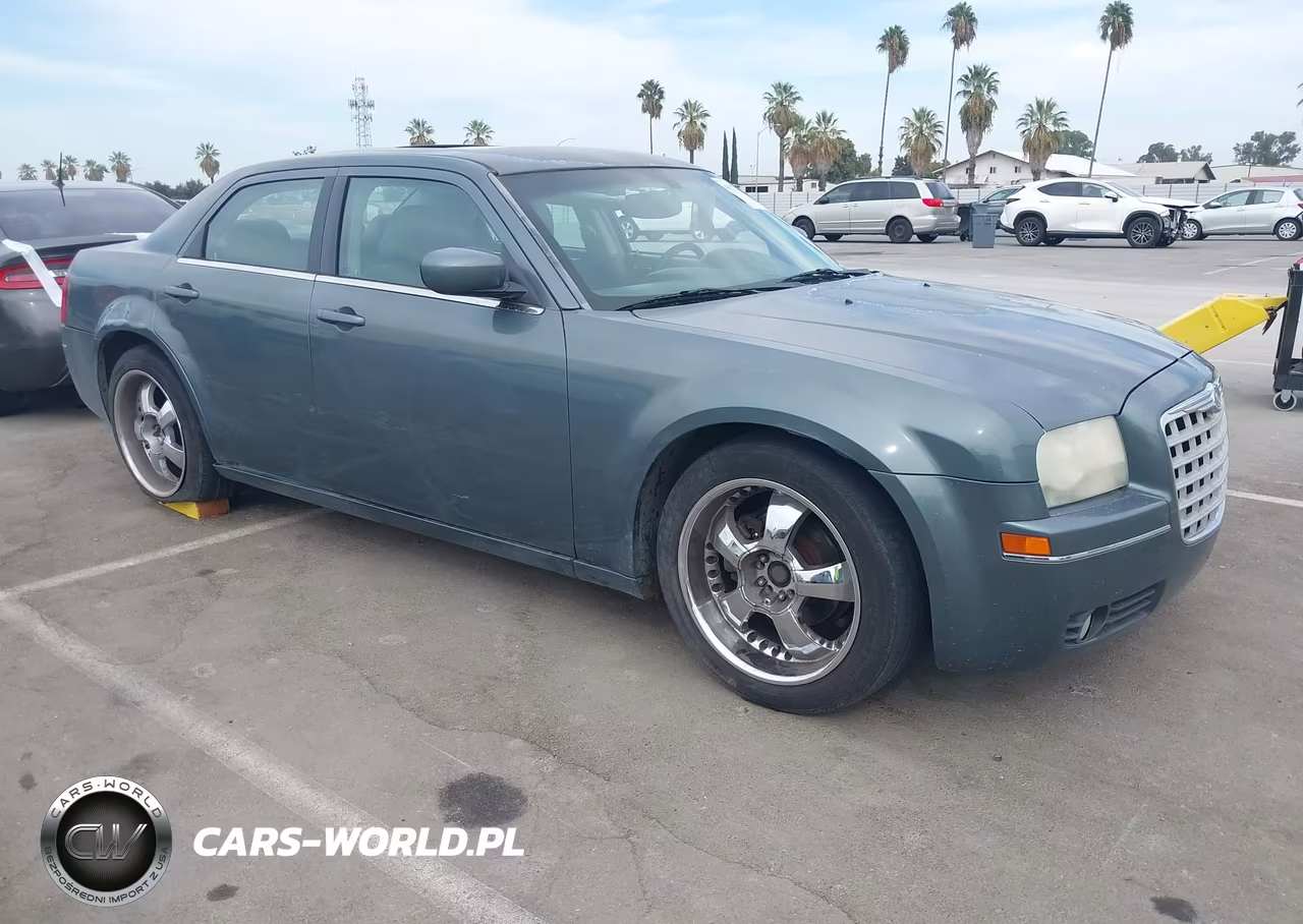 2005 Chrysler 300 Touring VIN:2C3AA53G65H123302 - 1