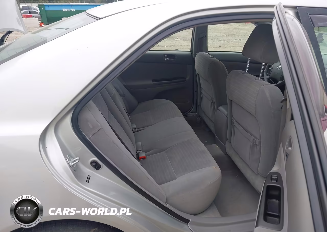 2005 Toyota Camry Le VIN:4T1BE30K25U522282 - 8