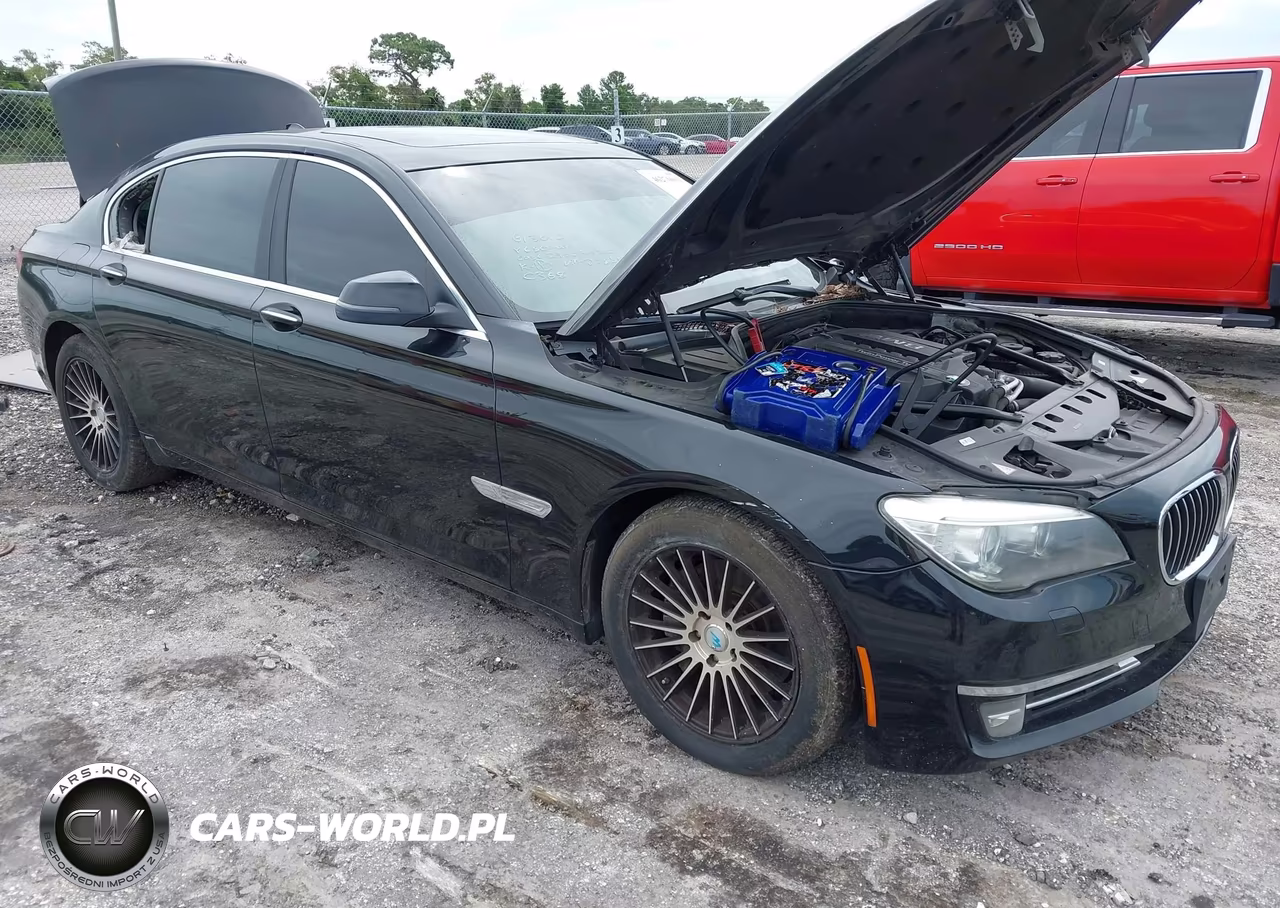 2013 BMW 740Li xDrive