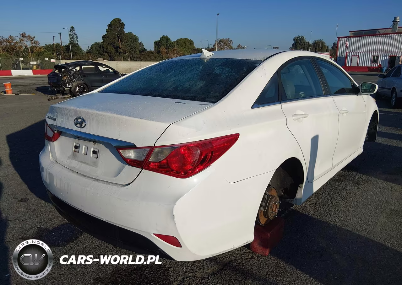 2014 Hyundai Sonata Gls VIN:5NPEB4AC8EH851599 - 4