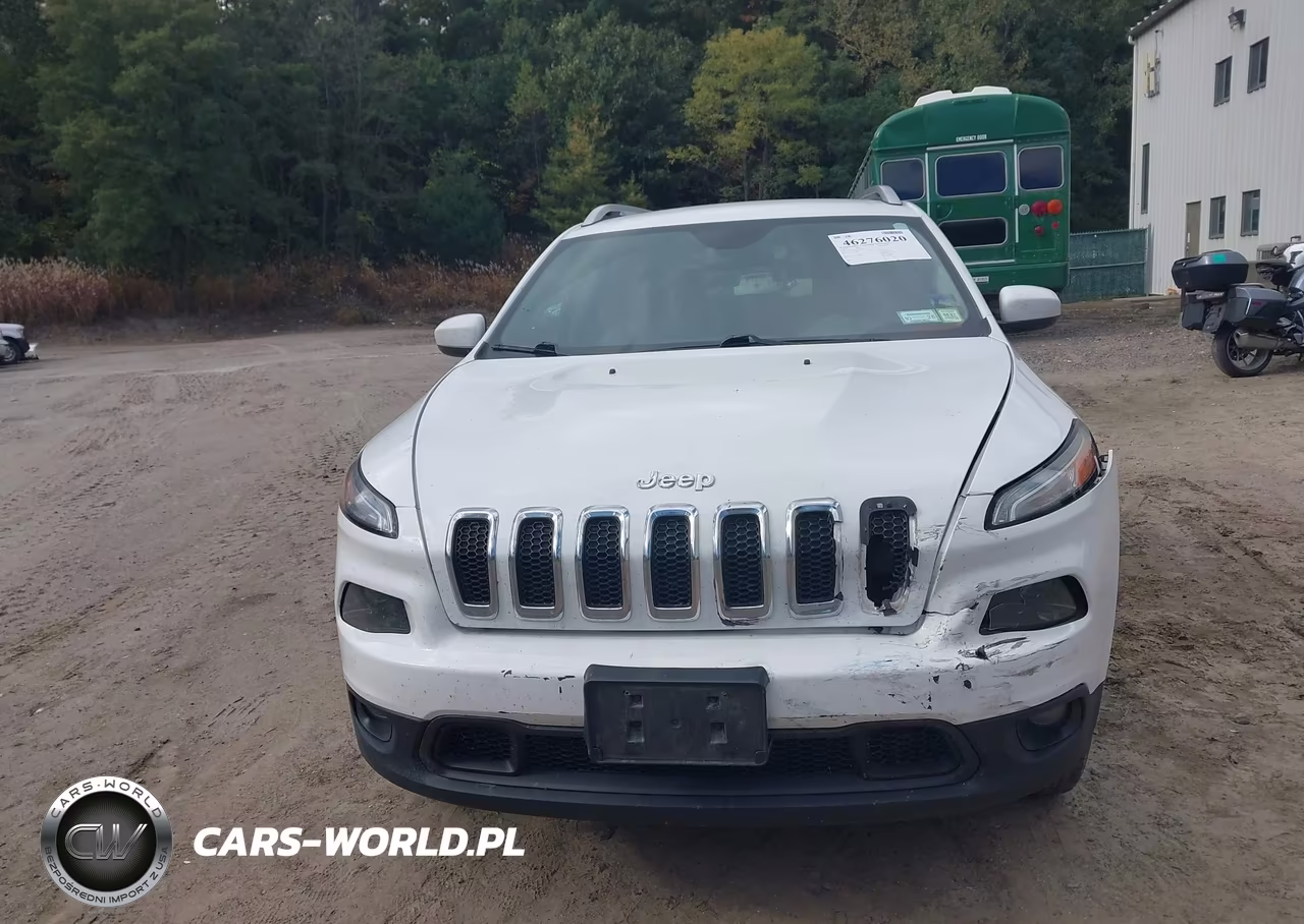 2015 Jeep Cherokee Latitude VIN:1C4PJMCS1FW625478 - 12