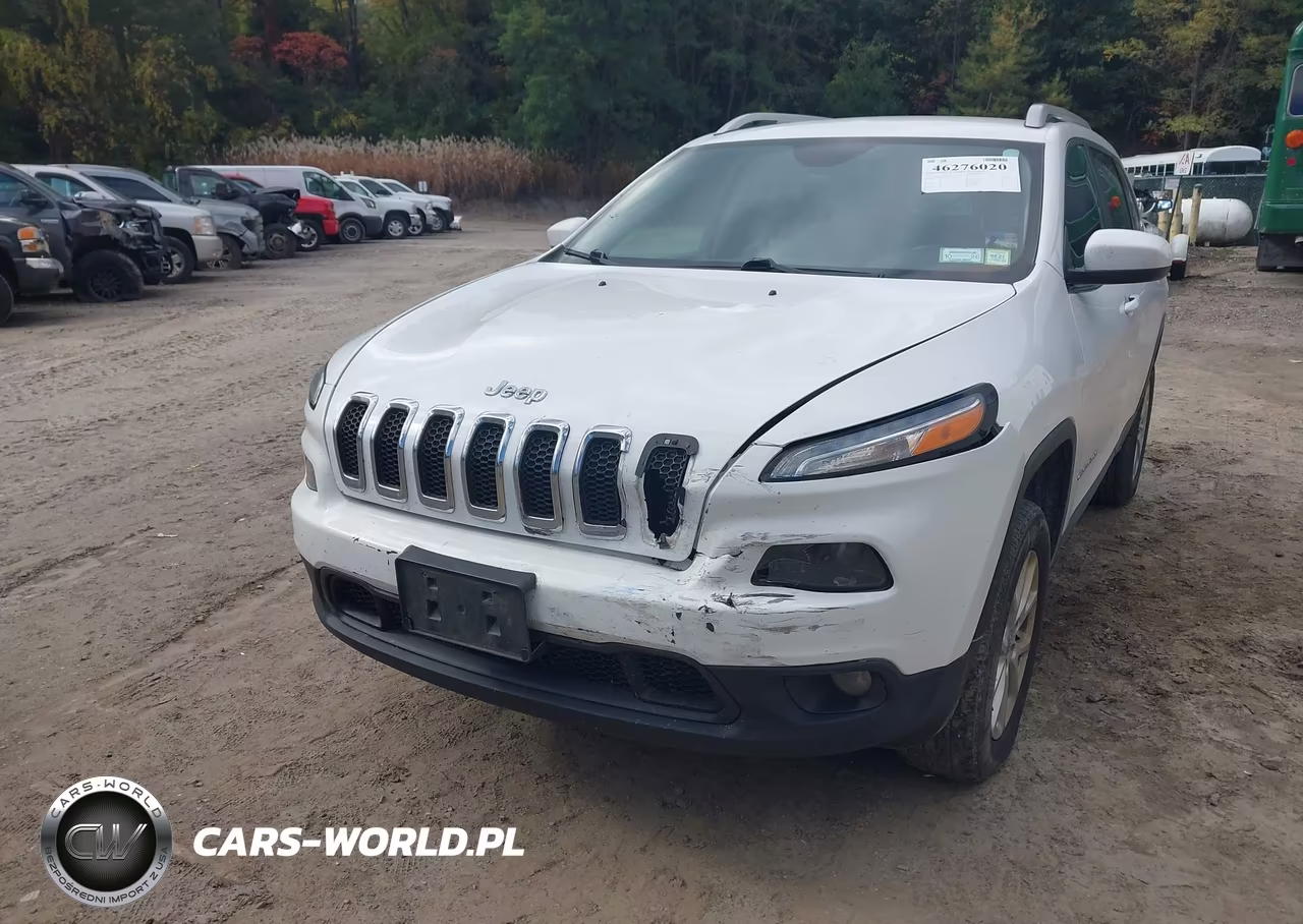 2015 Jeep Cherokee Latitude VIN:1C4PJMCS1FW625478 - 6