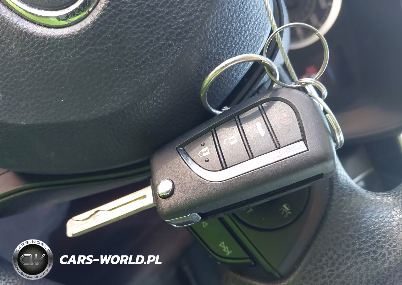 2022 Toyota Corolla Le VIN:JTDEPMAE8N3031814 - 11