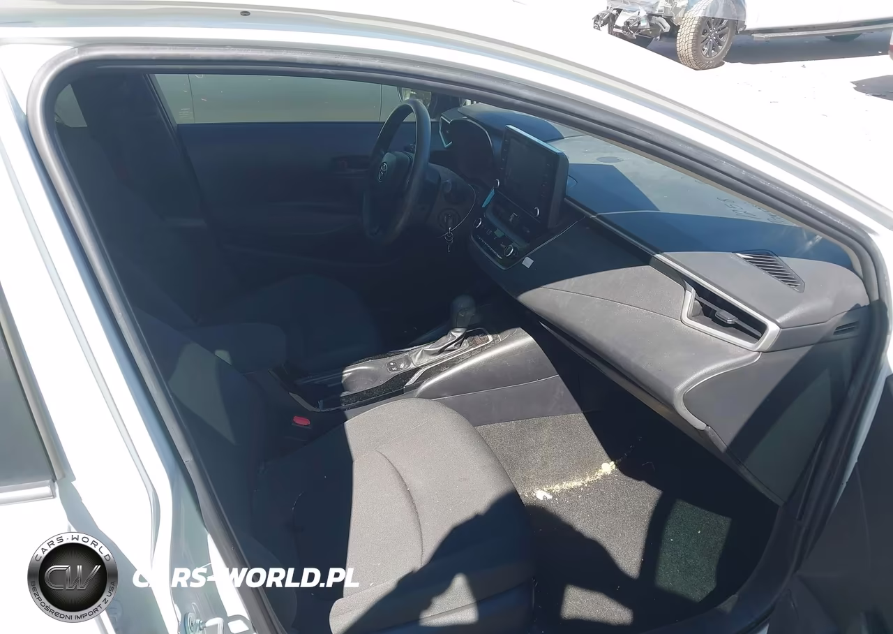 2022 Toyota Corolla Le VIN:JTDEPMAE8N3031814 - 5