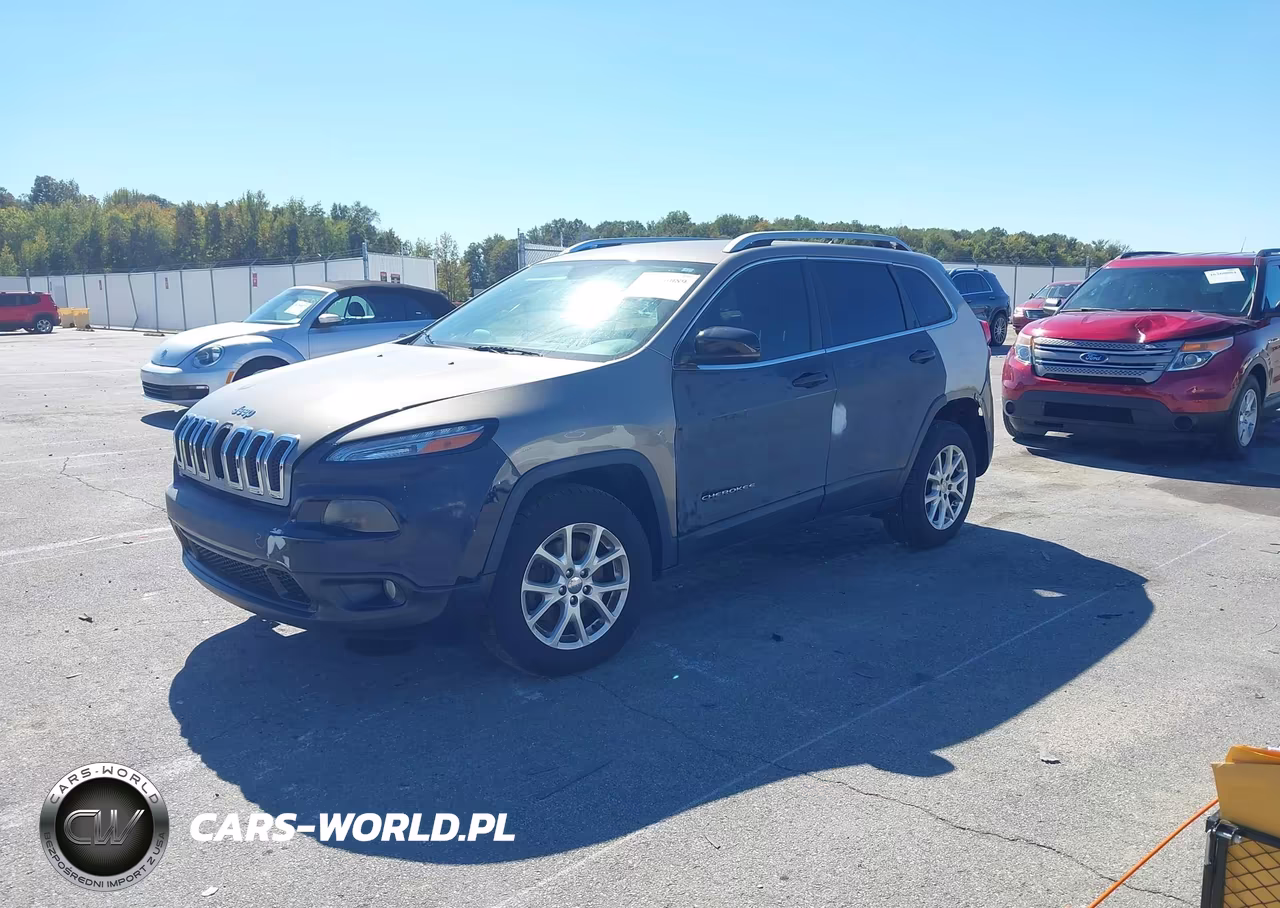 2016 Jeep Cherokee Latitude VIN:1C4PJMCB0GW241421 - 2