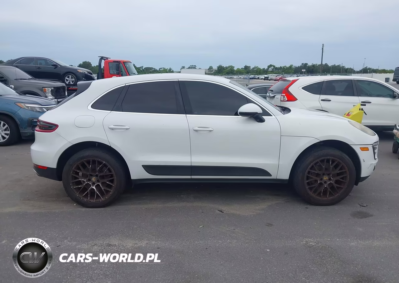 2015 Porsche Macan S VIN:WP1AB2A56FLB57512 - 13