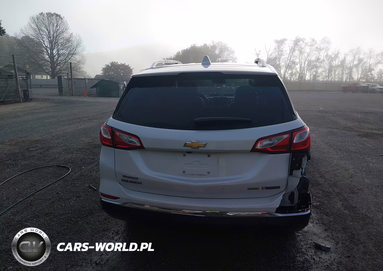 2018 Chevrolet Equinox Premier VIN:2GNAXVEV1J6118267 - 17