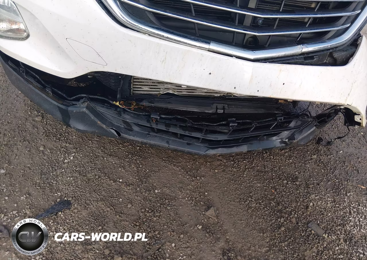 2018 Chevrolet Equinox Premier VIN:2GNAXVEV1J6118267 - 19