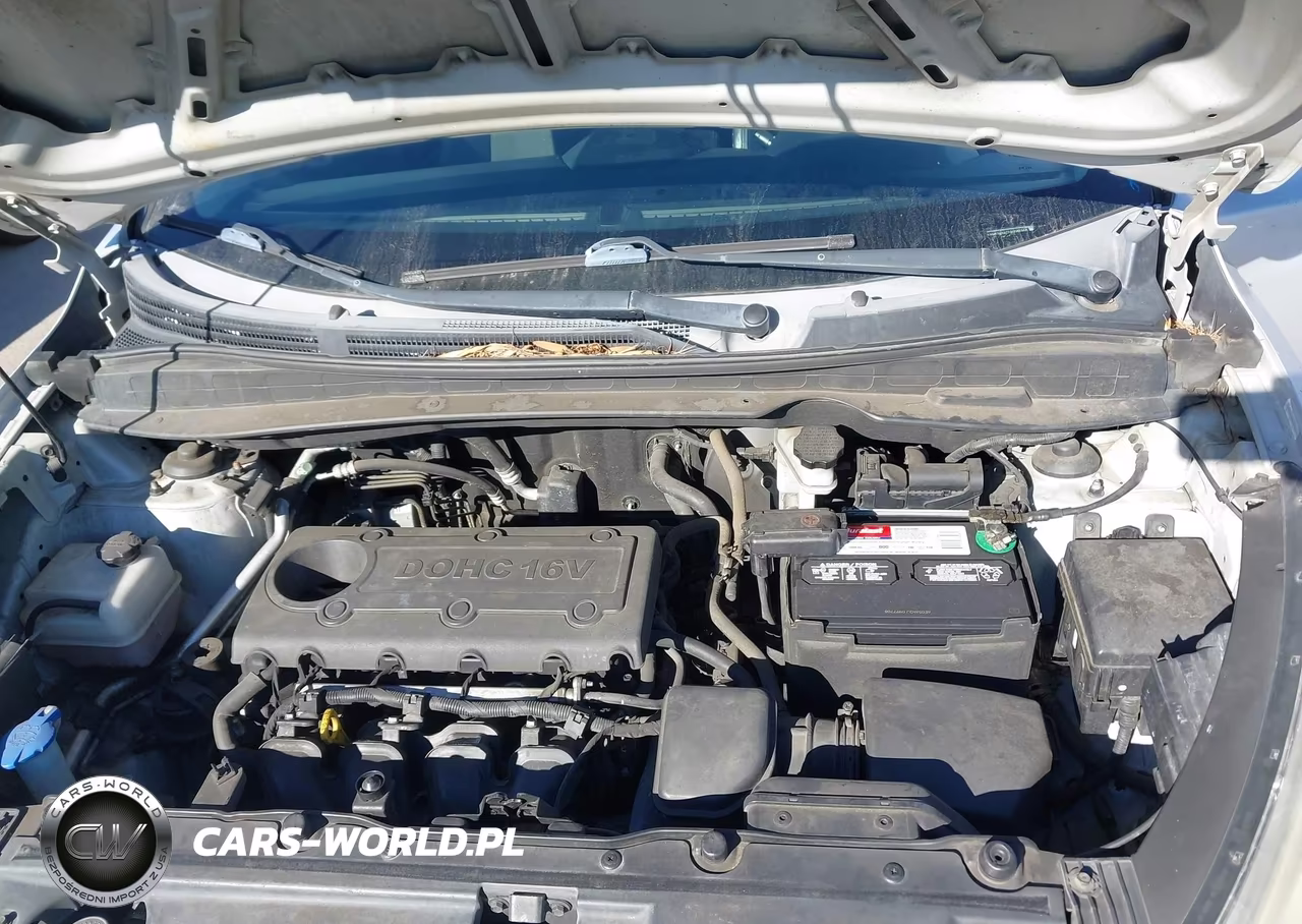 2010 Hyundai Tucson Gls VIN:KM8JU3AC2AU086968 - 10