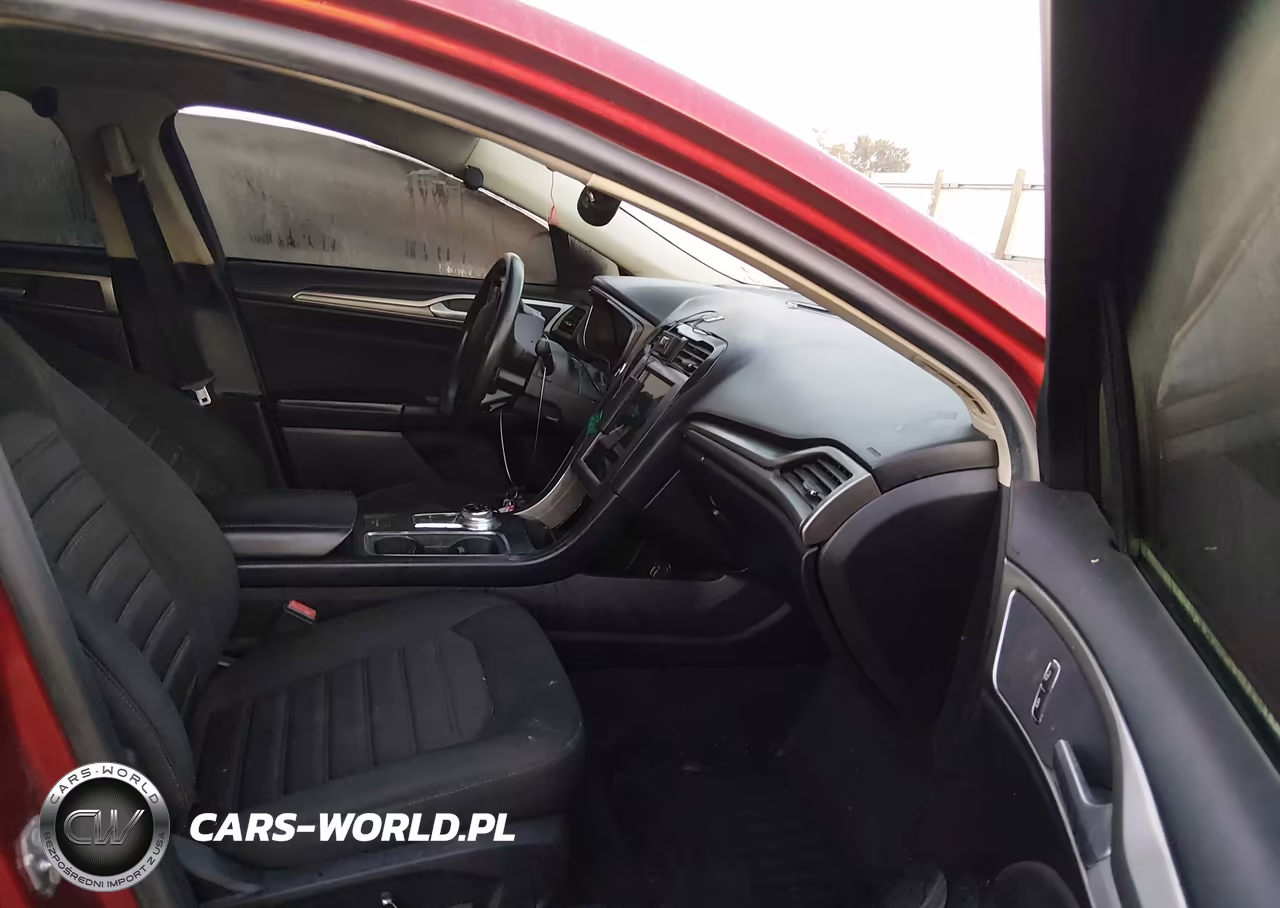 2019 Ford Fusion Se VIN:3FA6P0HD7KR213484 - 5