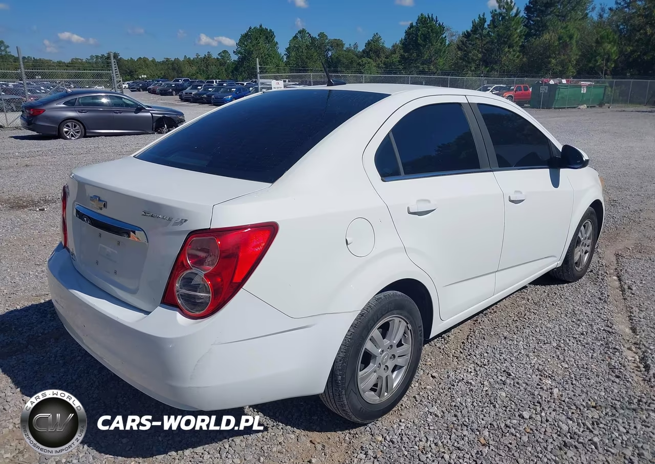 2014 Chevrolet Sonic Lt Auto VIN:1G1JC5SH0E4216936 - 4