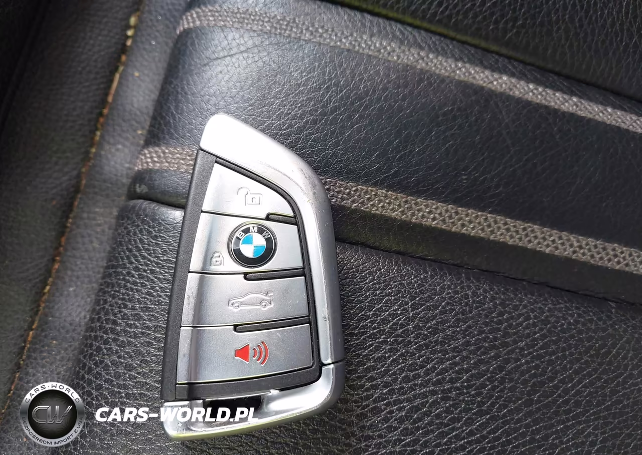 2020 BMW M550I xDrive VIN:WBAJS7C02LBN95992 - 11