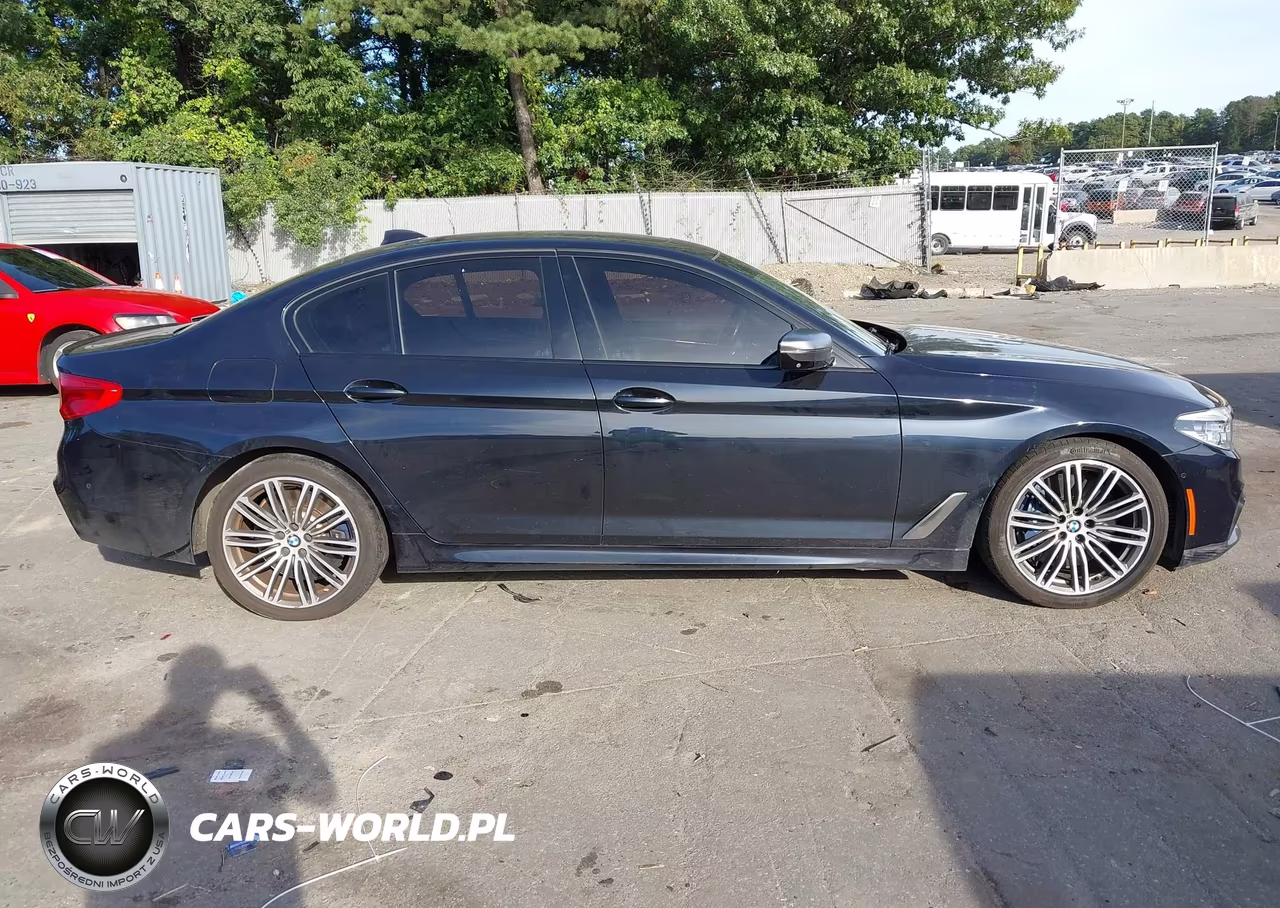 2020 BMW M550I xDrive VIN:WBAJS7C02LBN95992 - 13