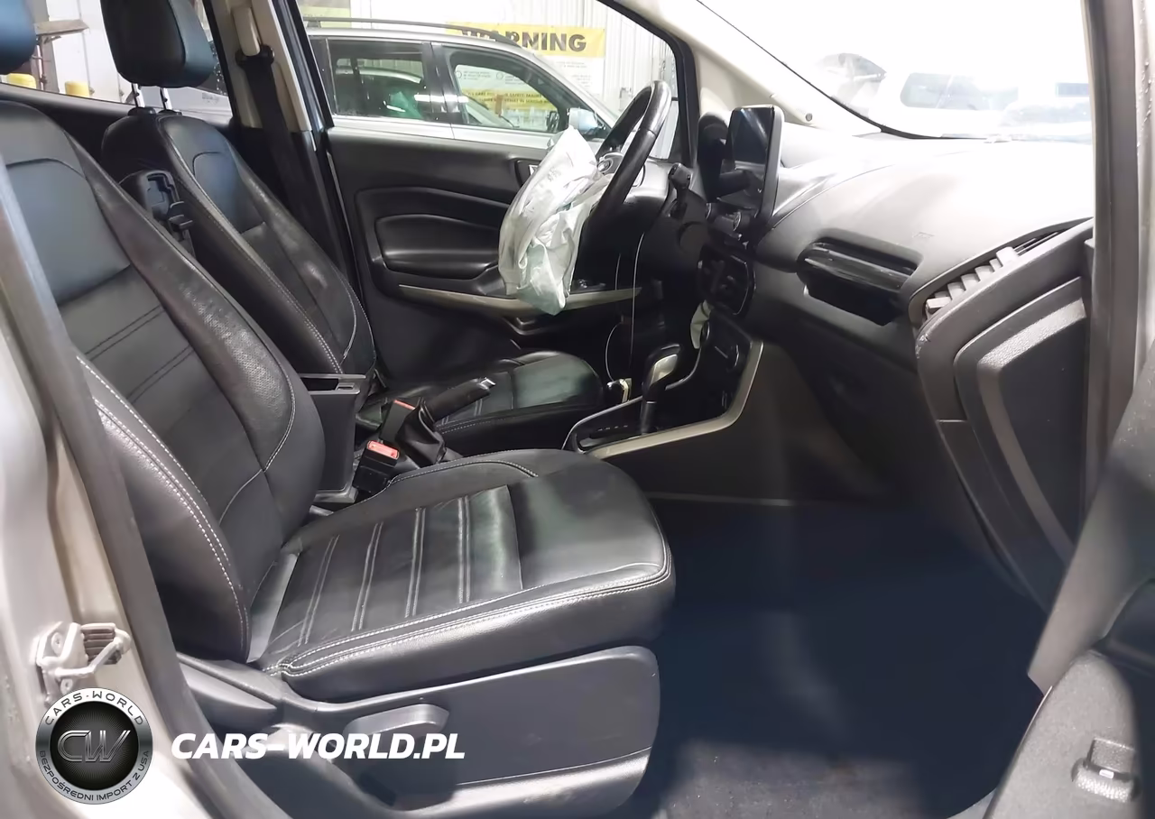 2020 Ford Ecosport Titanium VIN:MAJ6S3KL0LC320294 - 5
