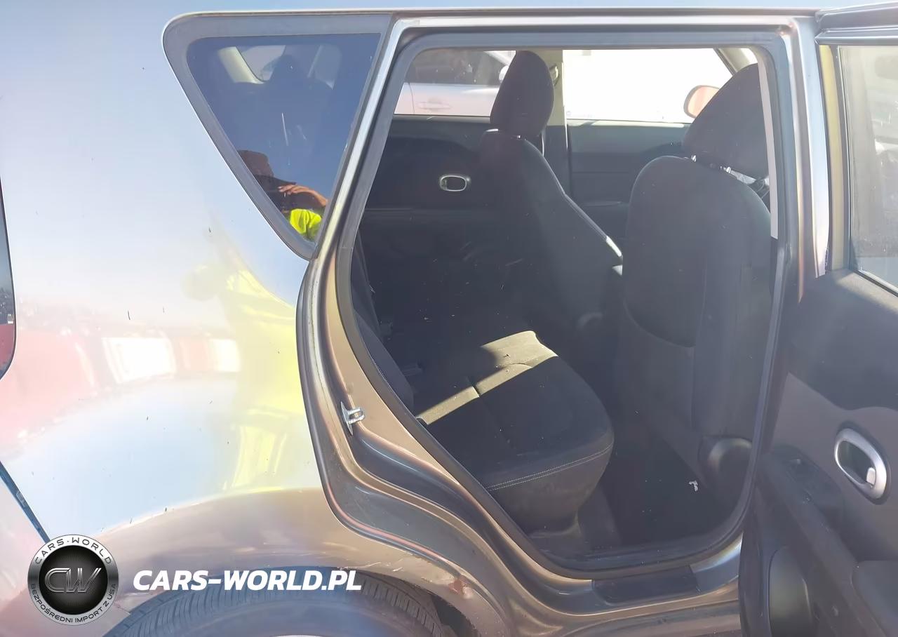 2014 Kia Soul VIN:KNDJN2A28E7073682 - 8