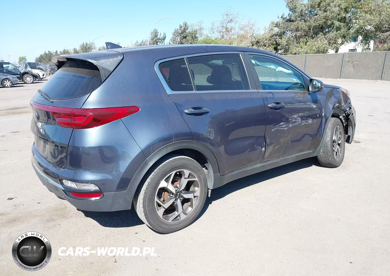 2020 Kia Sportage Lx VIN:KNDPM3AC9L7700981 - 4