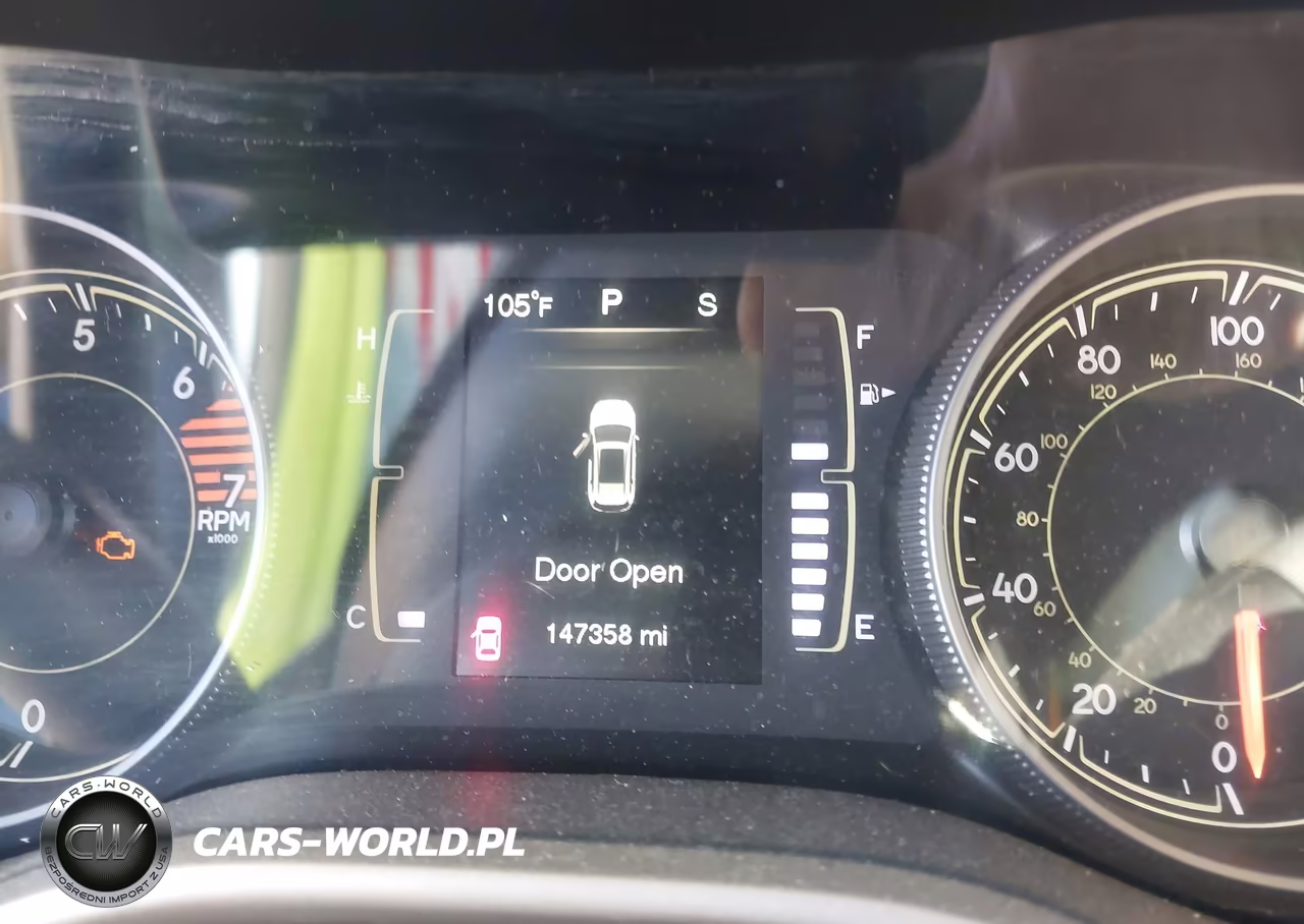 2016 Jeep Cherokee Altitude VIN:1C4PJLAB2GW371228 - 7