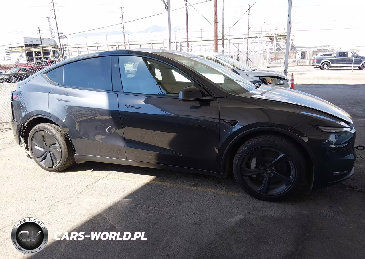 2026 Tesla Model Y All-Wheel Drive-Long Range Launch Series-Premium All-Wheel Drive VIN:7SAYGDEE3TF618965 - 13
