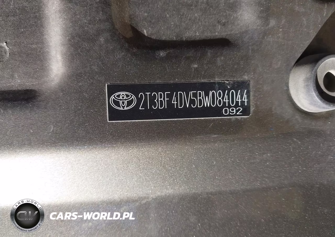 2011 Toyota Rav4 VIN:2T3BF4DV5BW084044 - 9