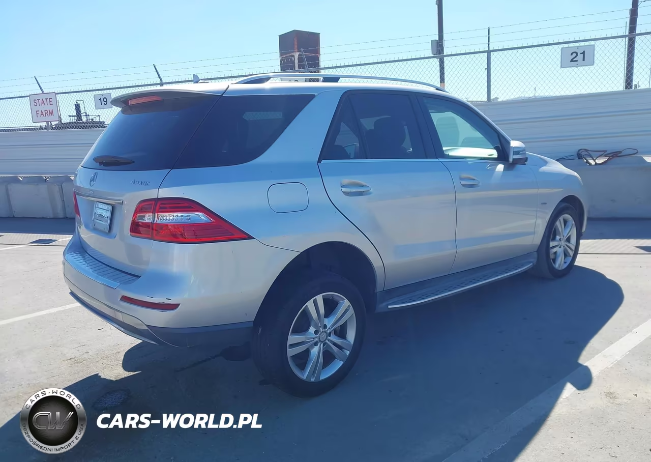 2012 Mercedes-Benz Ml 350 4Matic VIN:4JGDA5HBXCA037343 - 4