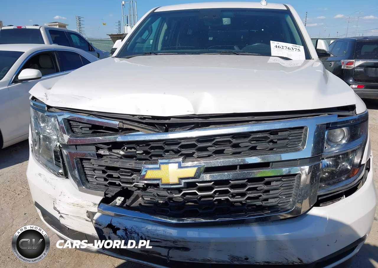 2019 Chevrolet Tahoe Lt VIN:1GNSKBKC6KR231528 - 12