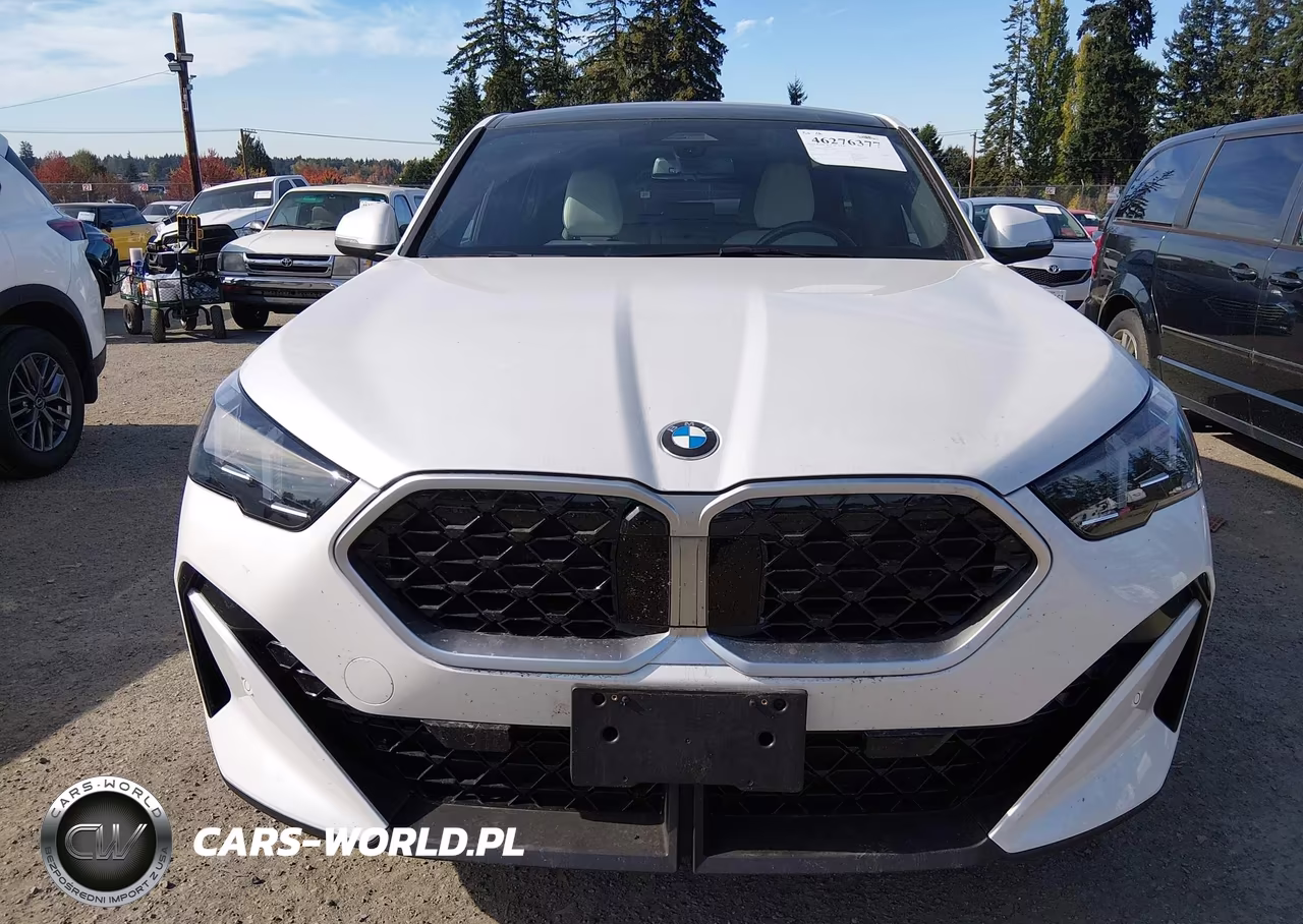 2026 BMW X2 xDrive28I VIN:WBX63GM06T5681893 - 12