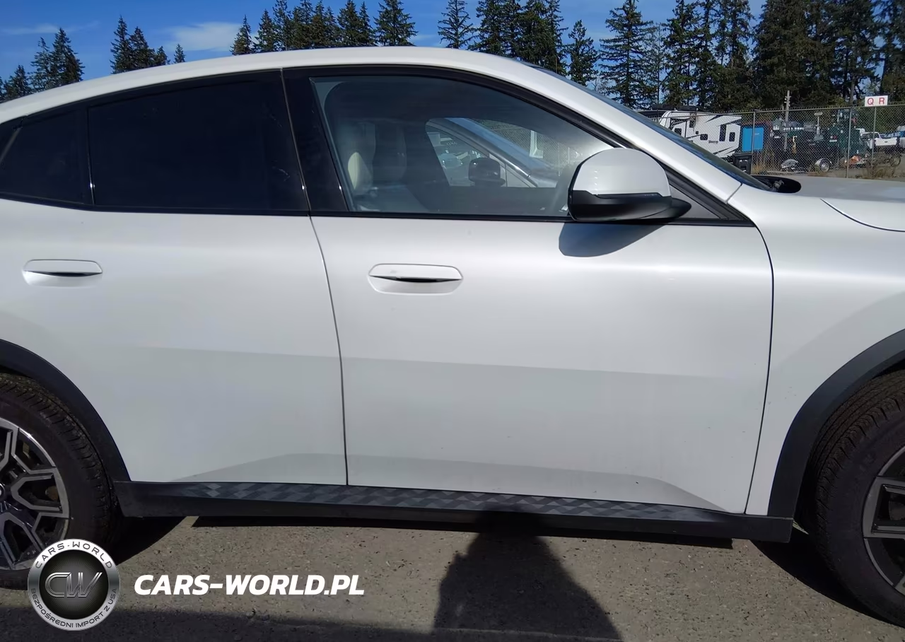 2026 BMW X2 xDrive28I VIN:WBX63GM06T5681893 - 13