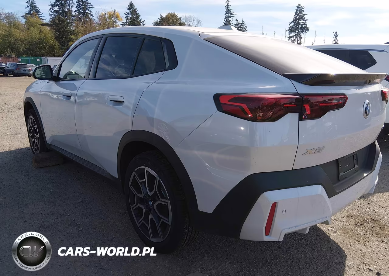 2026 BMW X2 xDrive28I VIN:WBX63GM06T5681893 - 3