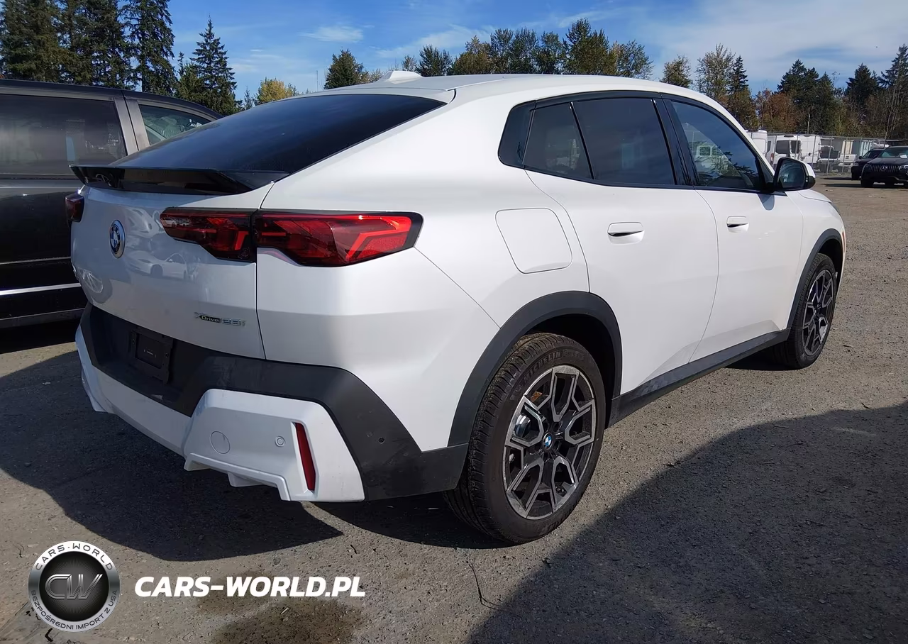 2026 BMW X2 xDrive28I VIN:WBX63GM06T5681893 - 4