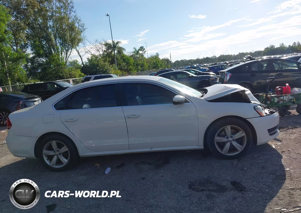 2012 Volkswagen Passat 2.5L Se VIN:1VWBH7A35CC084948 - 13