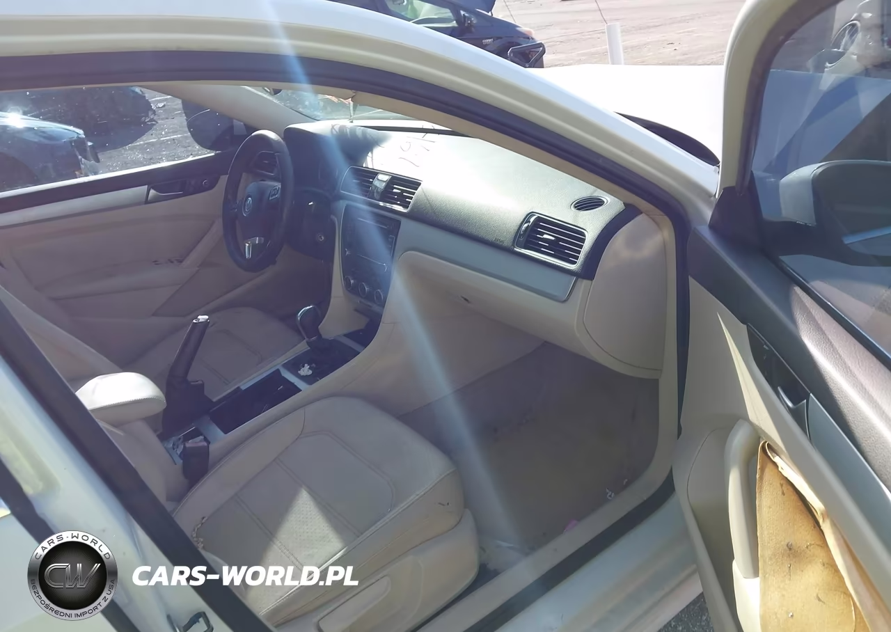 2012 Volkswagen Passat 2.5L Se VIN:1VWBH7A35CC084948 - 5