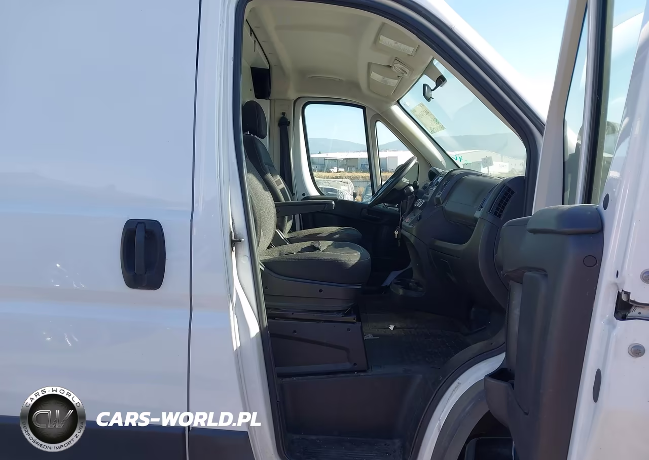 2016 Ram Promaster 1500 Low Roof VIN:3C6TRVAG5GE107310 - 5