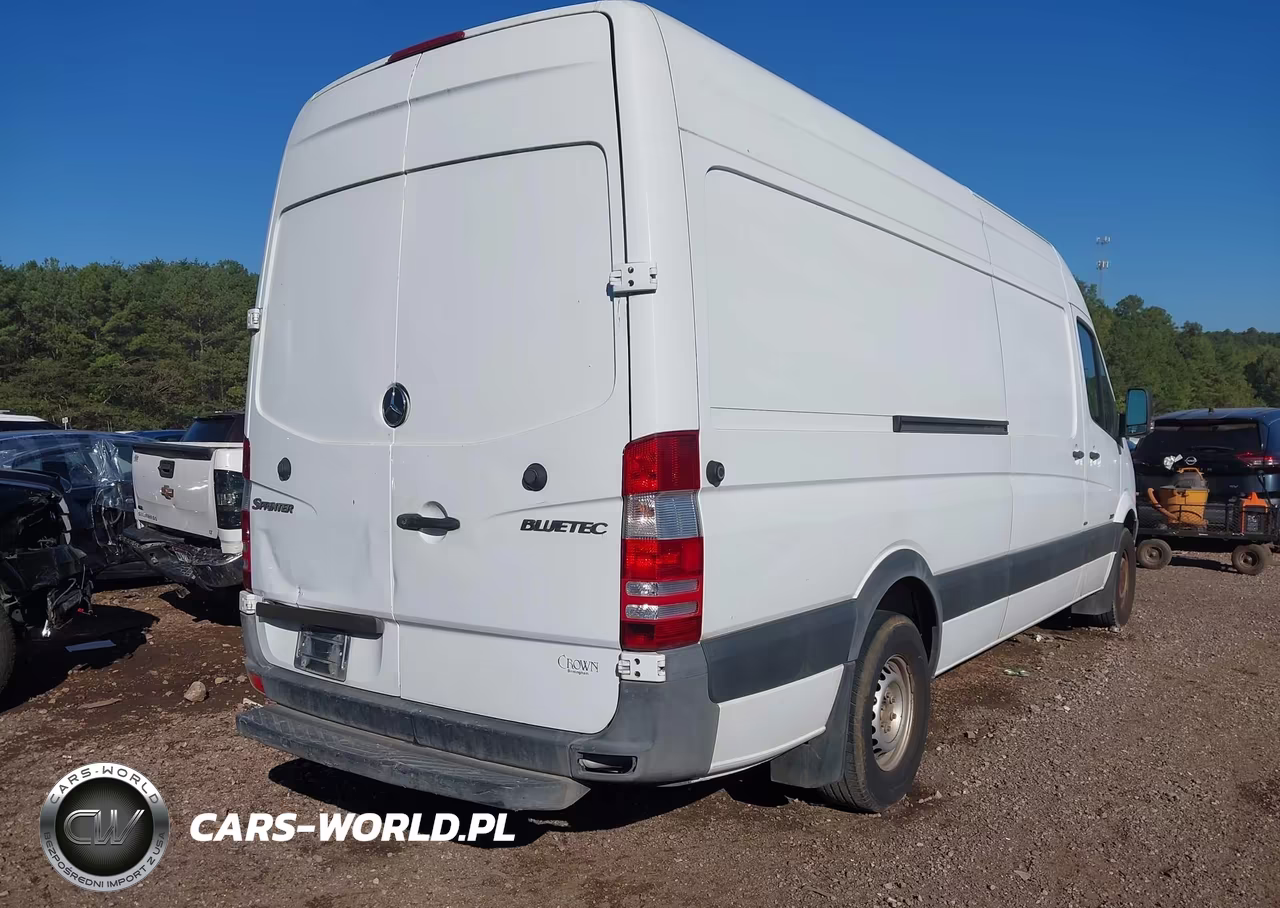 2011 Mercedes-Benz Sprinter 2500 High Roof VIN:WD3PE8CC2B5605352 - 4