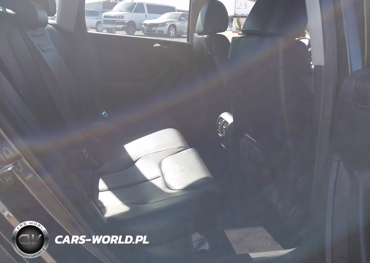 2007 Volkswagen Passat 2.0T VIN:WVWLK73C77E049182 - 8