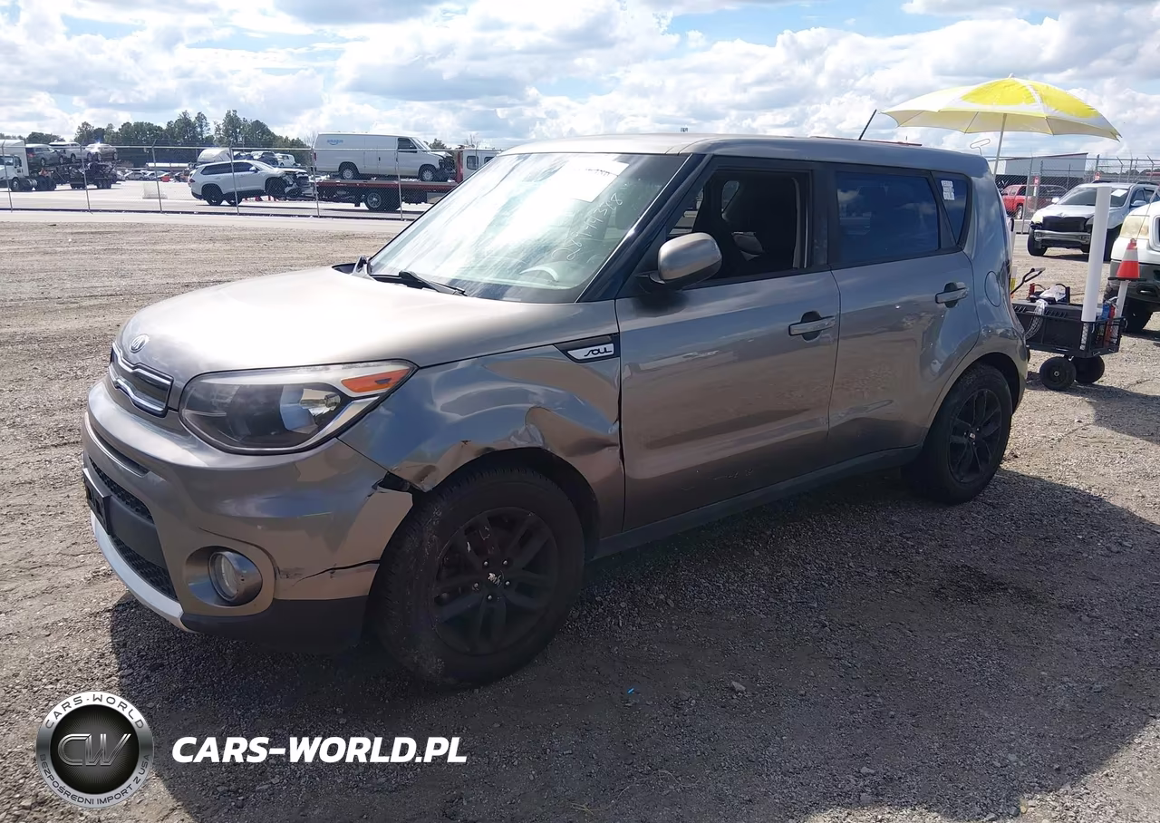 2018 Kia Soul + VIN:KNDJP3A51J7528067 - 2